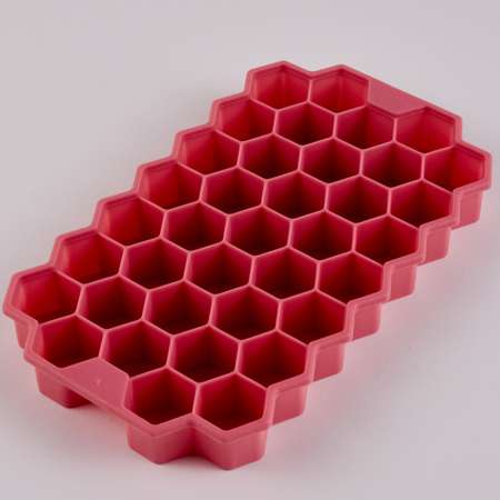 Форма для льда Выручалочка силиконовая Соты 37 ячеек розовая