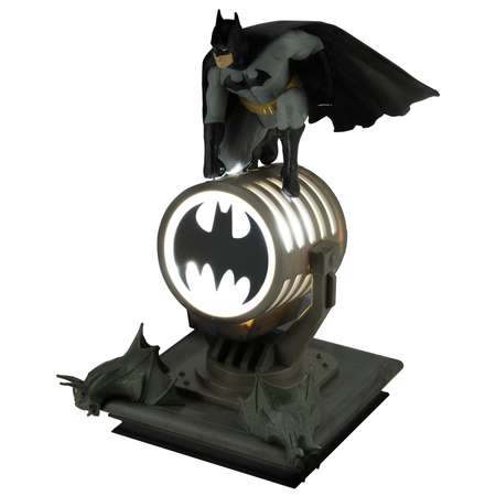 Светильник PALADONE DC Batman Figurine Light PP6376BM