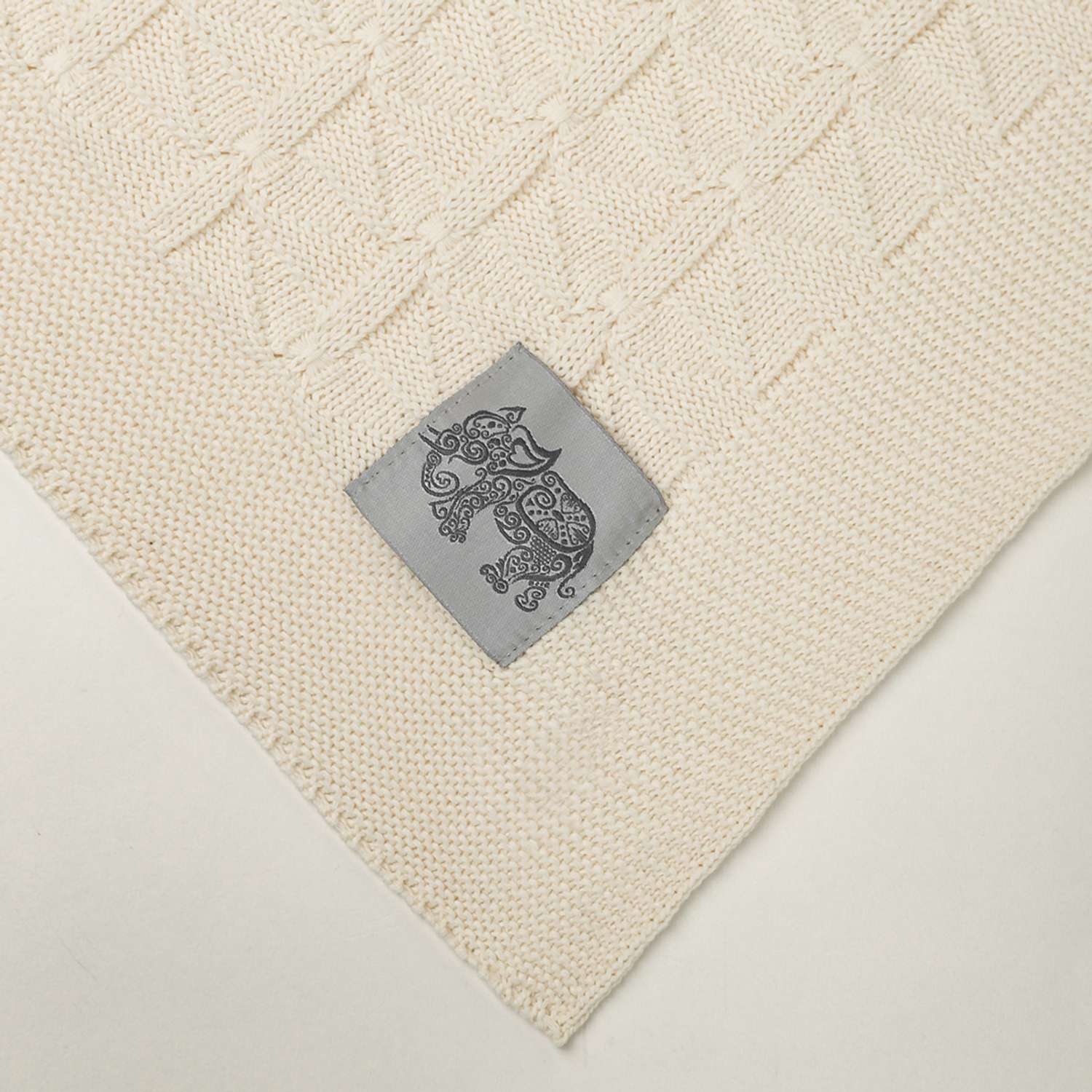 Плед-покрывало детский вязаный WARM WHIFF D-54 молочный на выписку в коляску в кроватку на лето 90x110 - фото 2