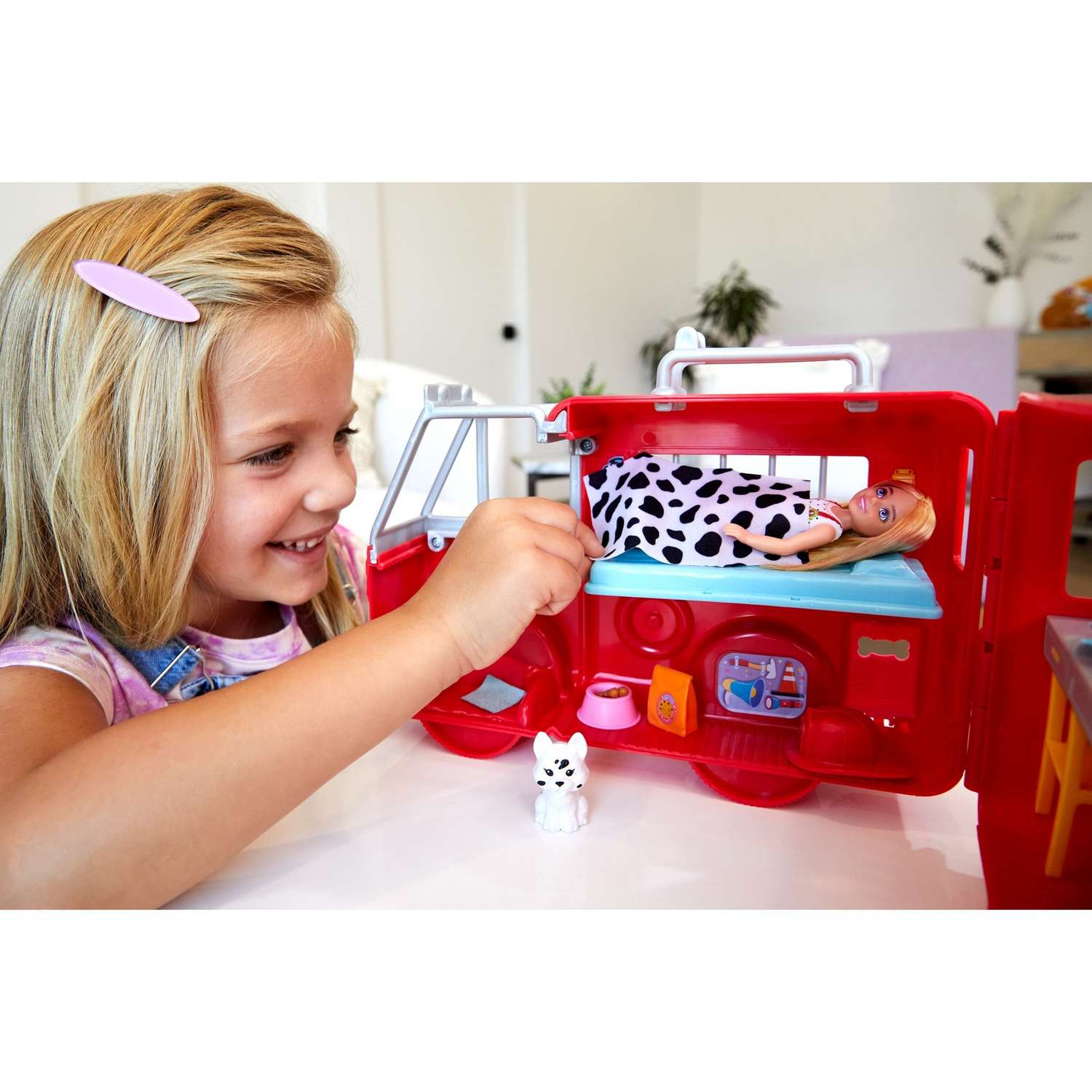 Набор игровой Barbie Челси и пожарная машина HCK73 HCK73 - фото 11