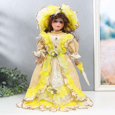 Кукла коллекционная Зимнее волшебство керамика «Фрейлина Абигейл в сливочно-жёлтом платье» 40 см