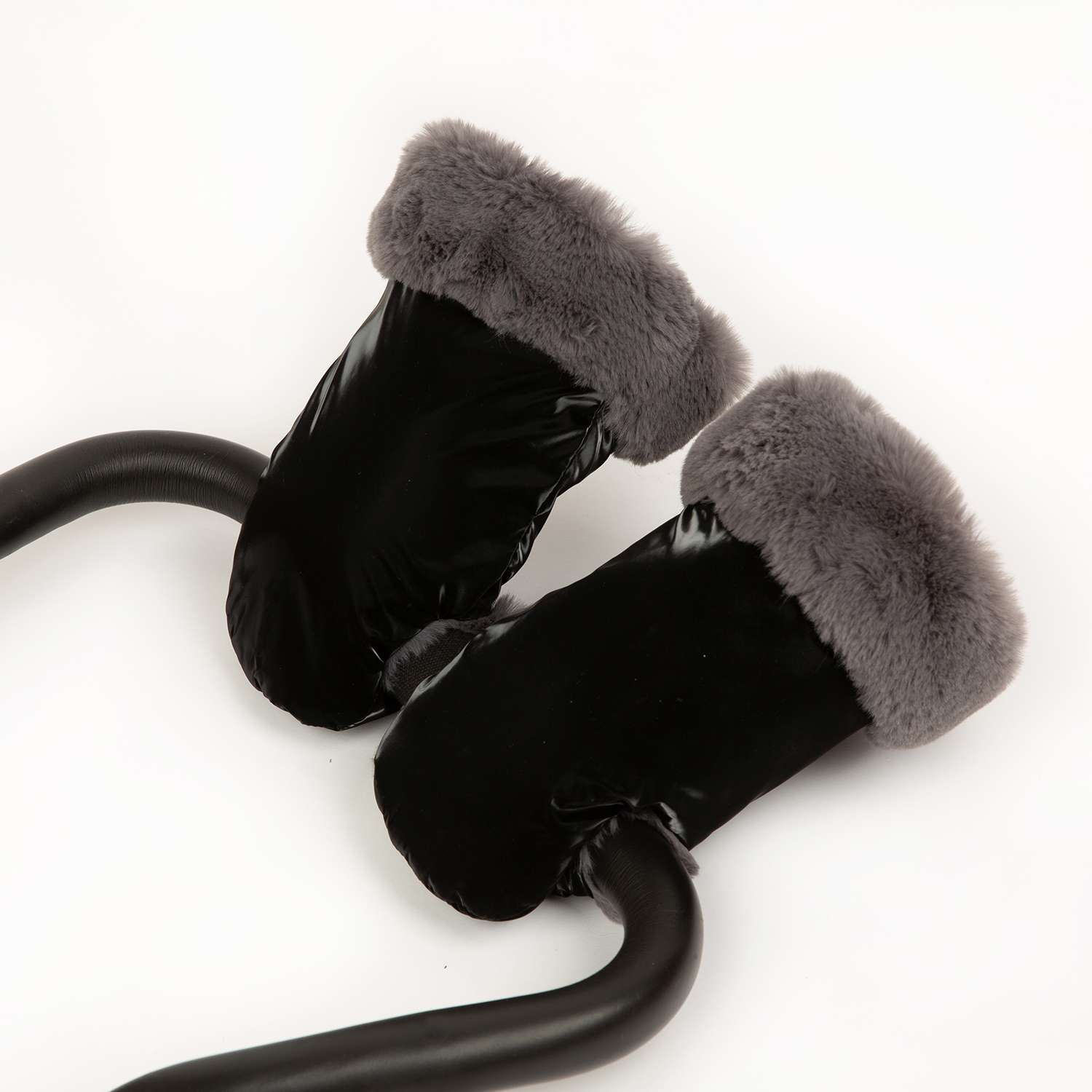 Муфта-рукавички для коляски inlovery Lakke/черный МРЛ01-003 - фото 2