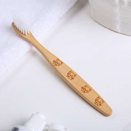 Зубная щётка Sima-Land бамбук «Котята»