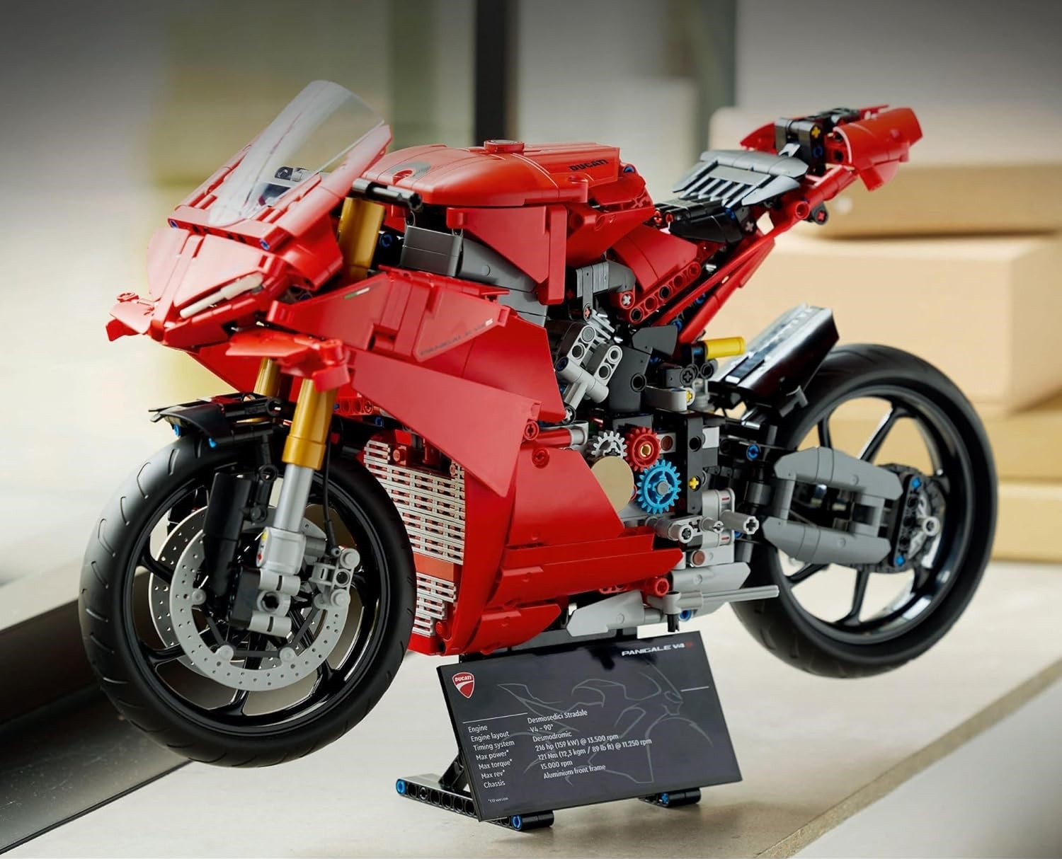 Конструктор LEGO Мотоцикл Ducati Panigale V4 S 42202 - фото 3