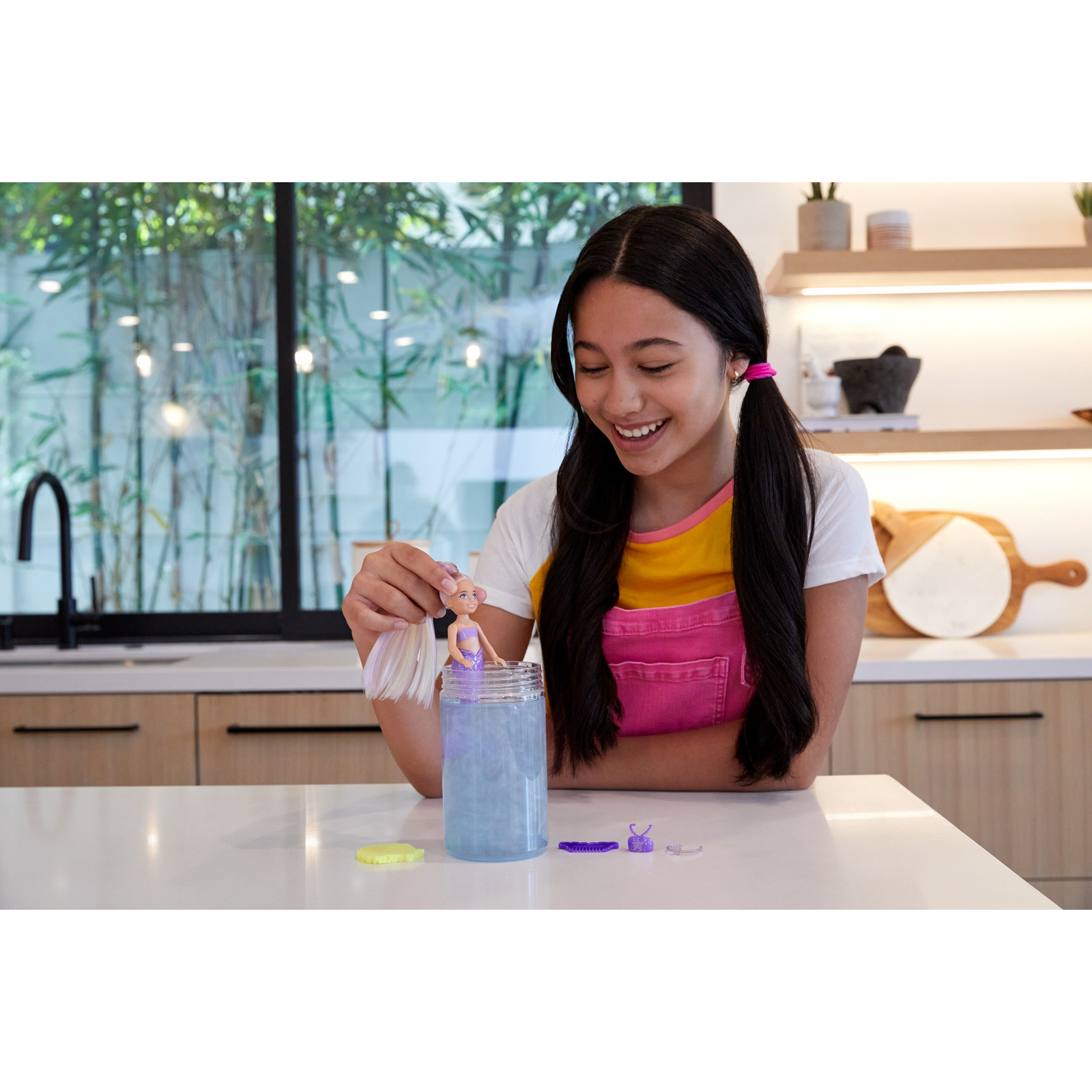 Кукла модельная Barbie HCC75 - фото 10
