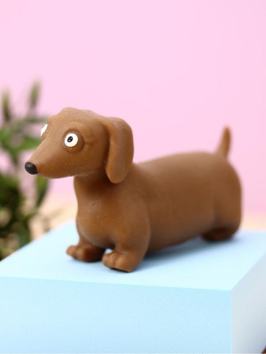 Мялка-антистресс iLikeGift Stretchy dachshund brown - фото 3