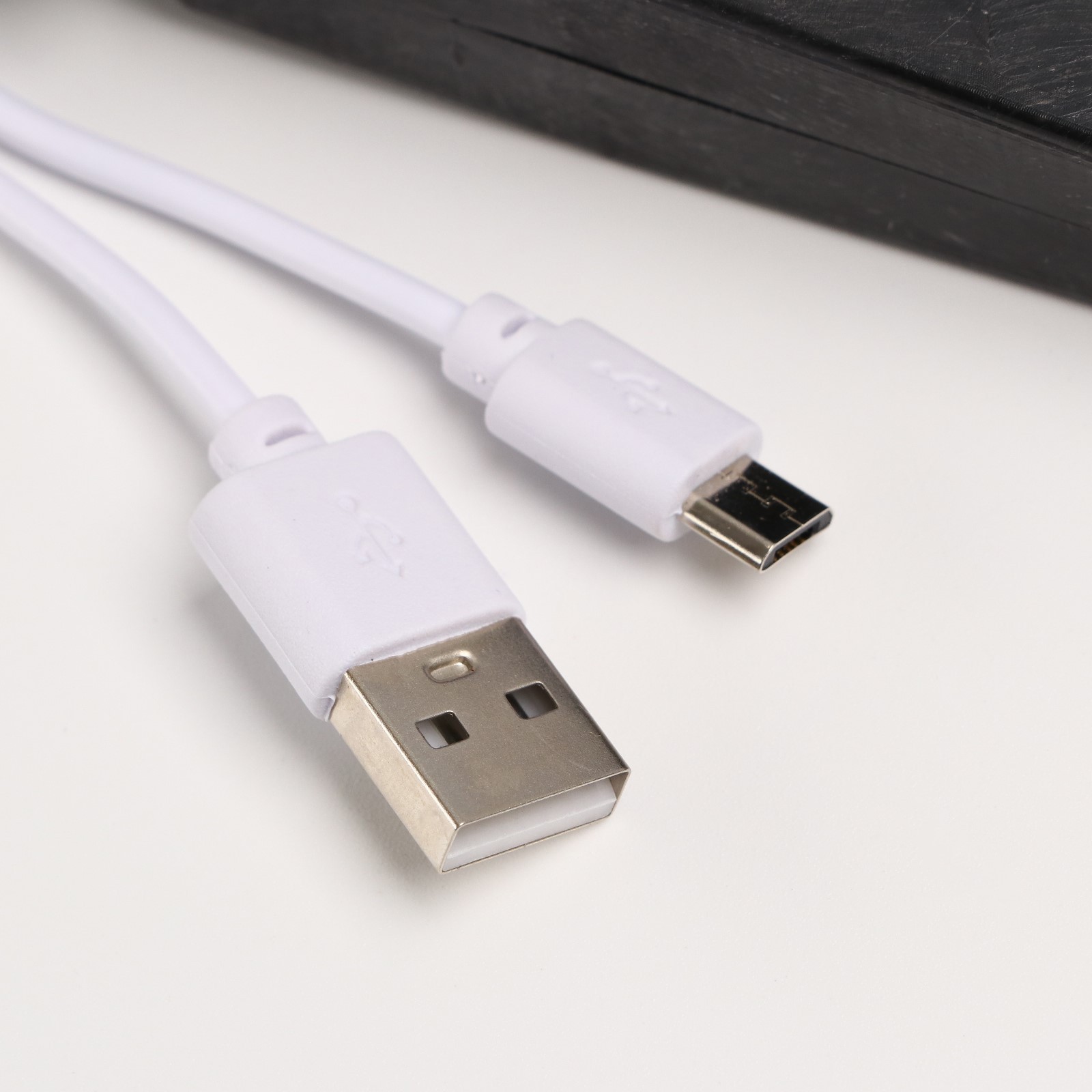 Игрушка для кошек Пижон «Форель» со светом и с двигающимся хвостом и с USB-зарядкой. 28 см - фото 5