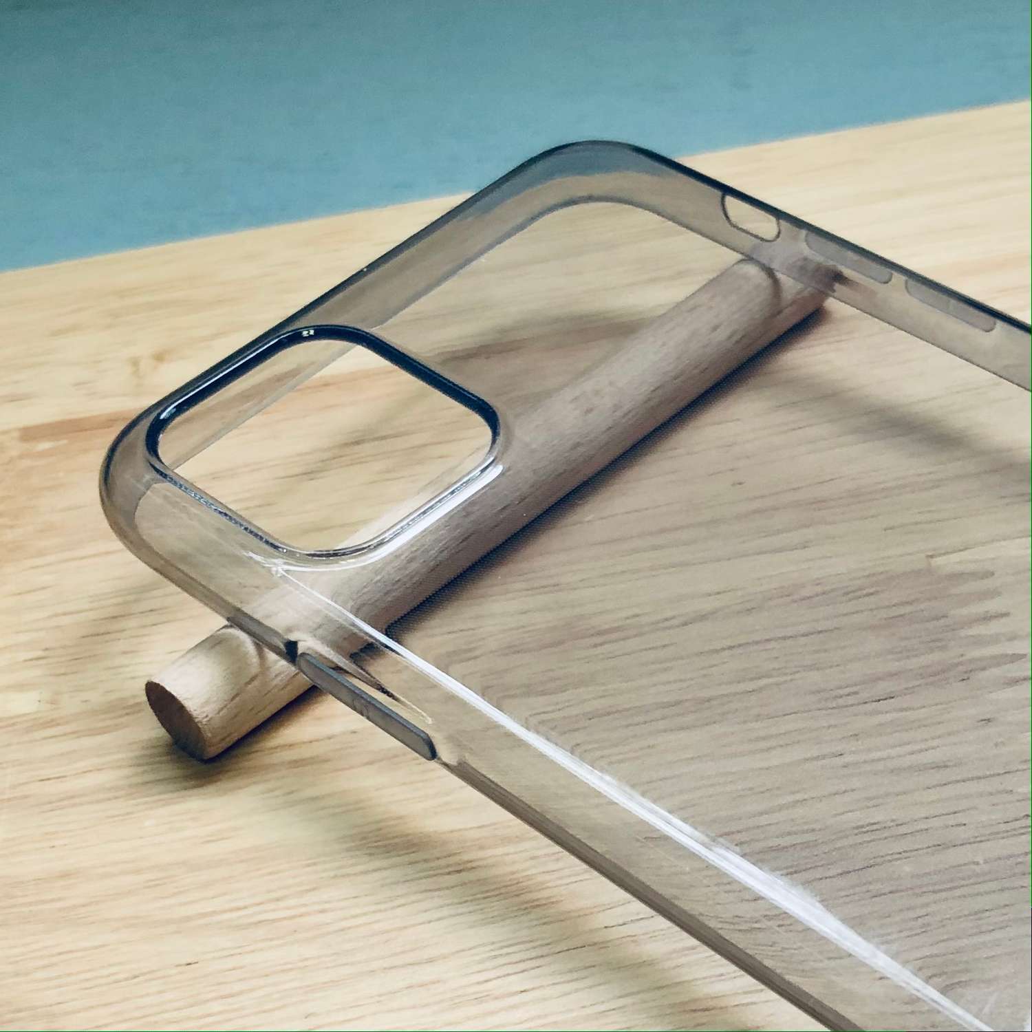 Чехол силиконовый Borofone Anti-Fall прозрачный темный / тонированный плотный на iPhone 11 - фото 2