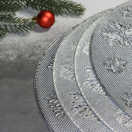 Набор салфеток Доляна сервировочных на стол «Снежный» 4 шт d=38 см цвет серебряный