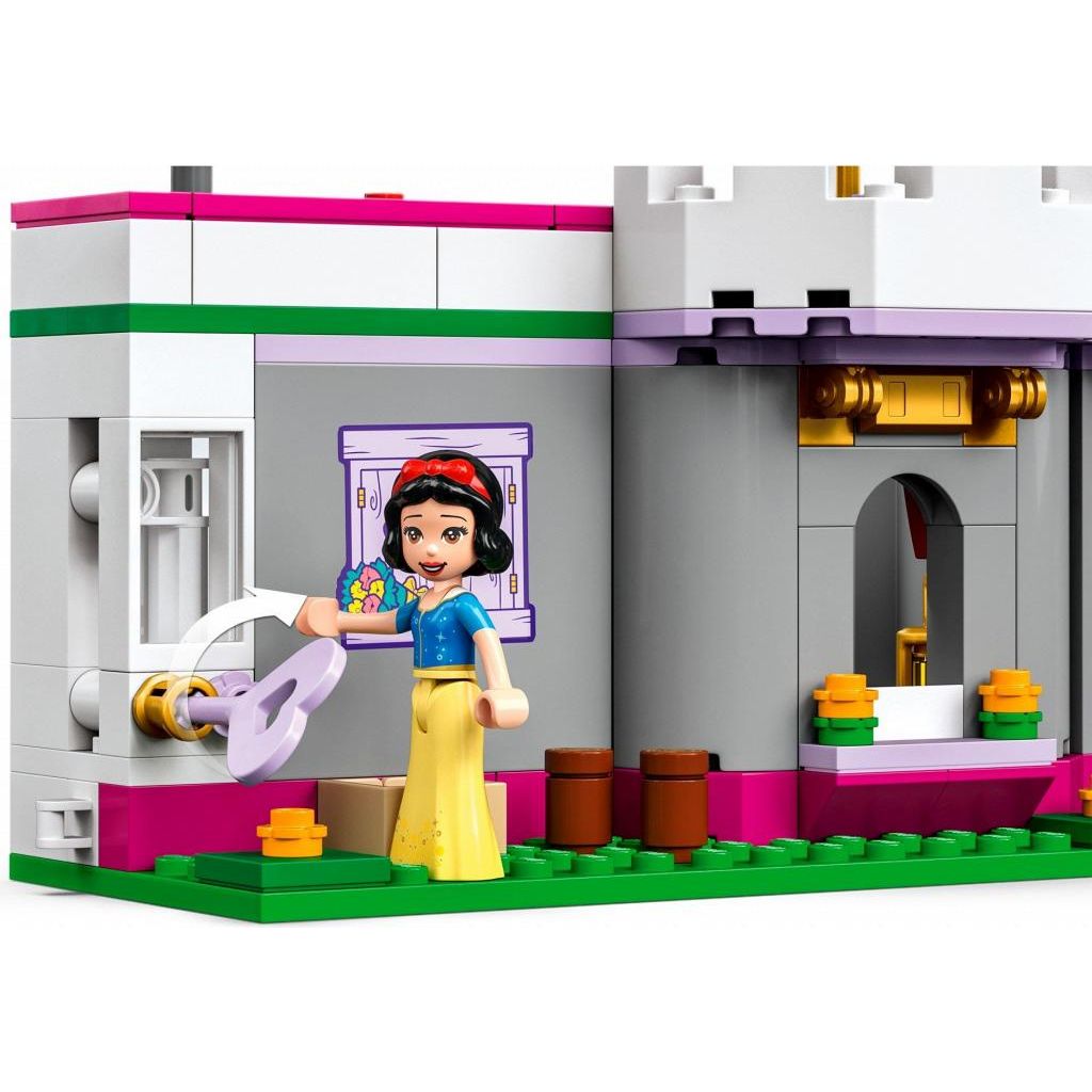 Конструктор LEGO Princesses Ultimate Adventure Castle 43205 - фото 7