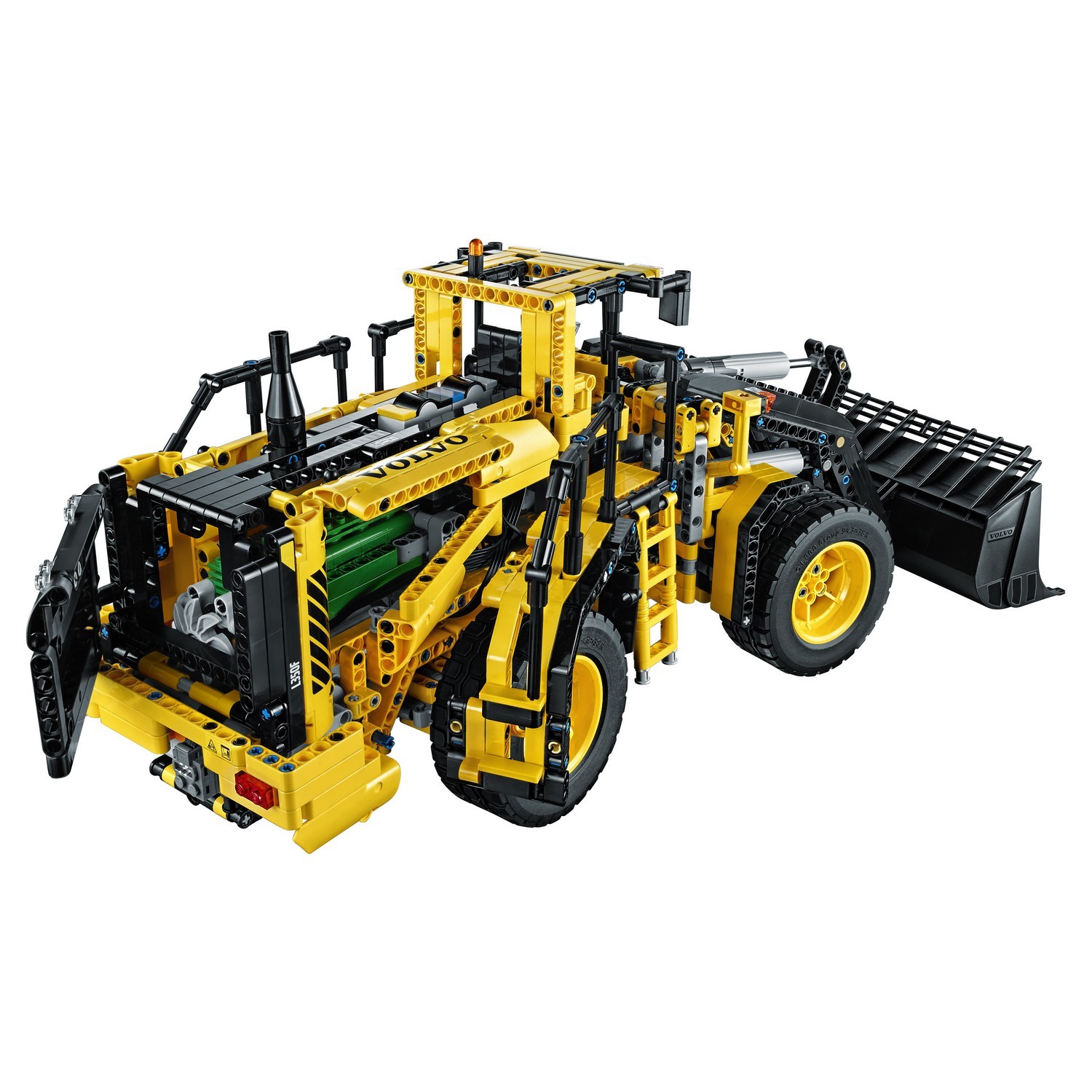 Конструктор LEGO Technic Автопогрузчик VOLVO L350F с дистанционным управлением (42030) - фото 11