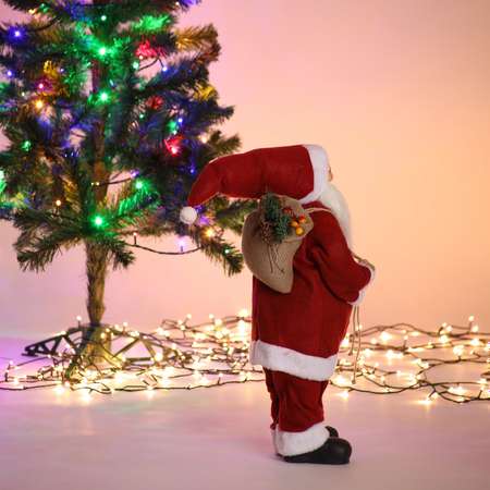 Фигура декоративная BABY STYLE Дед Мороз красный костюм с деревянными пуговицами 60 см