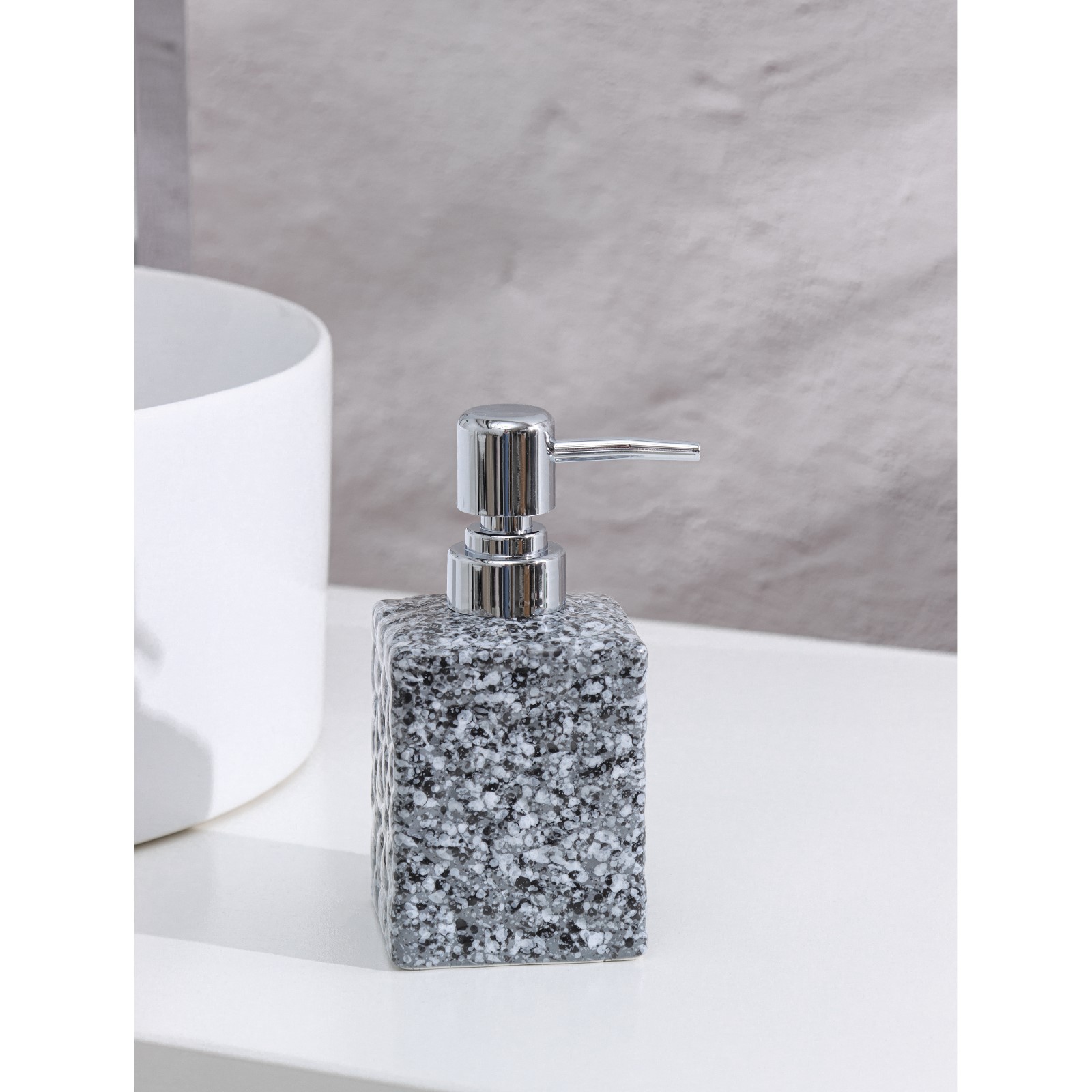 Дозатор Доляна для жидкого мыла «Гранит» 400 мл цвет серый - фото 3
