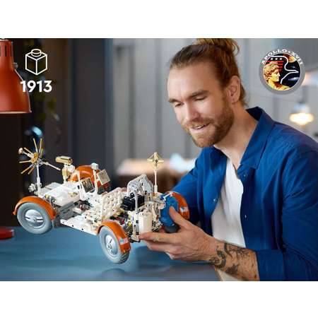 Конструктор LEGO Лунный вездеход NASA Apollo - LRV 42182