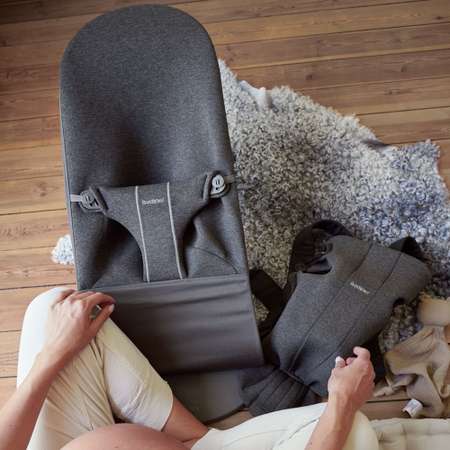 Кресло-шезлонг  Baby Bjorn и рюкзак Mini