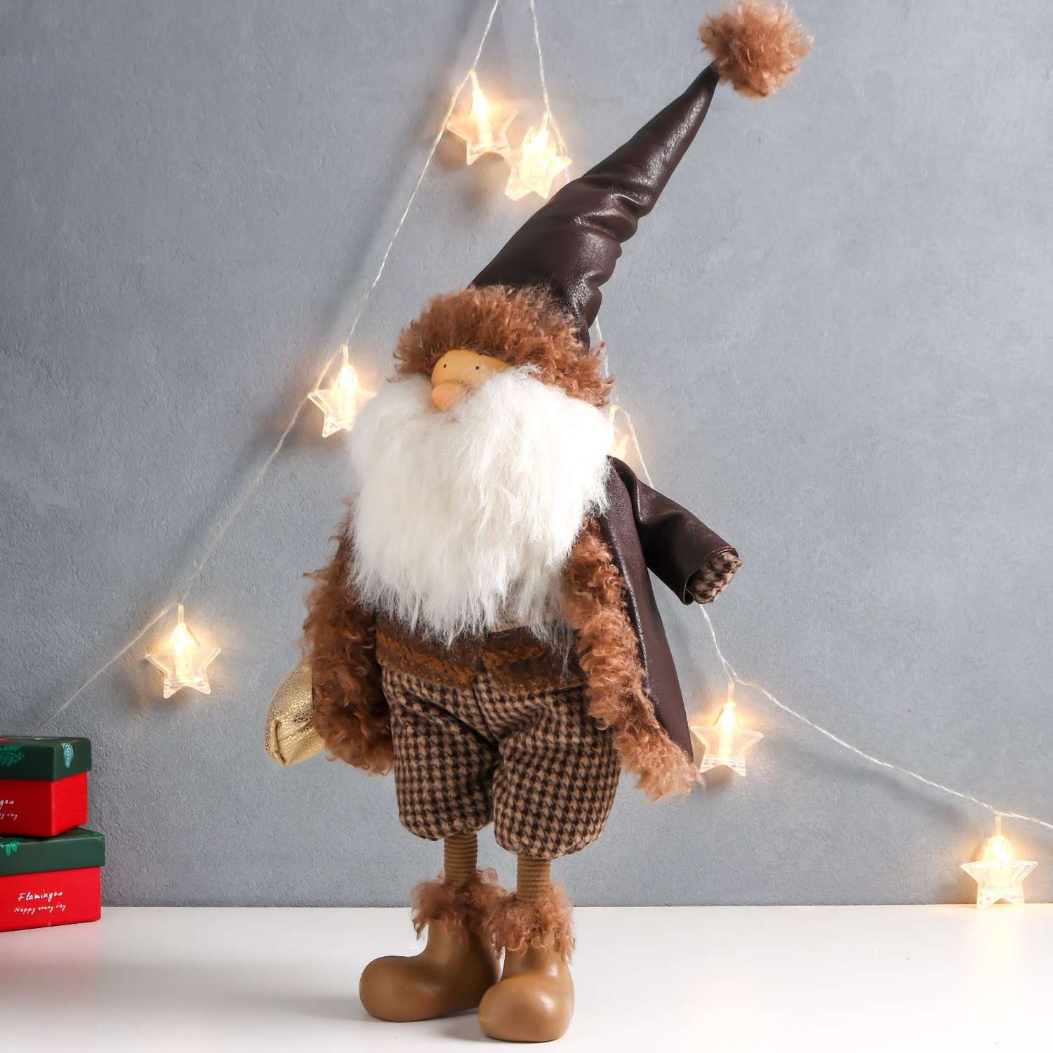 Кукла интерьерная Зимнее волшебство «Дед Мороз в коричневой шубке с мешком подарков» 27х14х62 см - фото 3