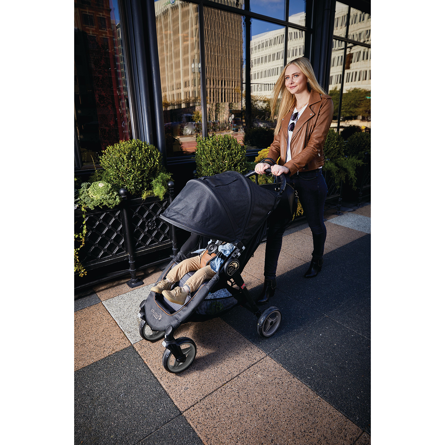 Коляска Baby Jogger CityMini 4W Anniversary Edition Серый - фото 6