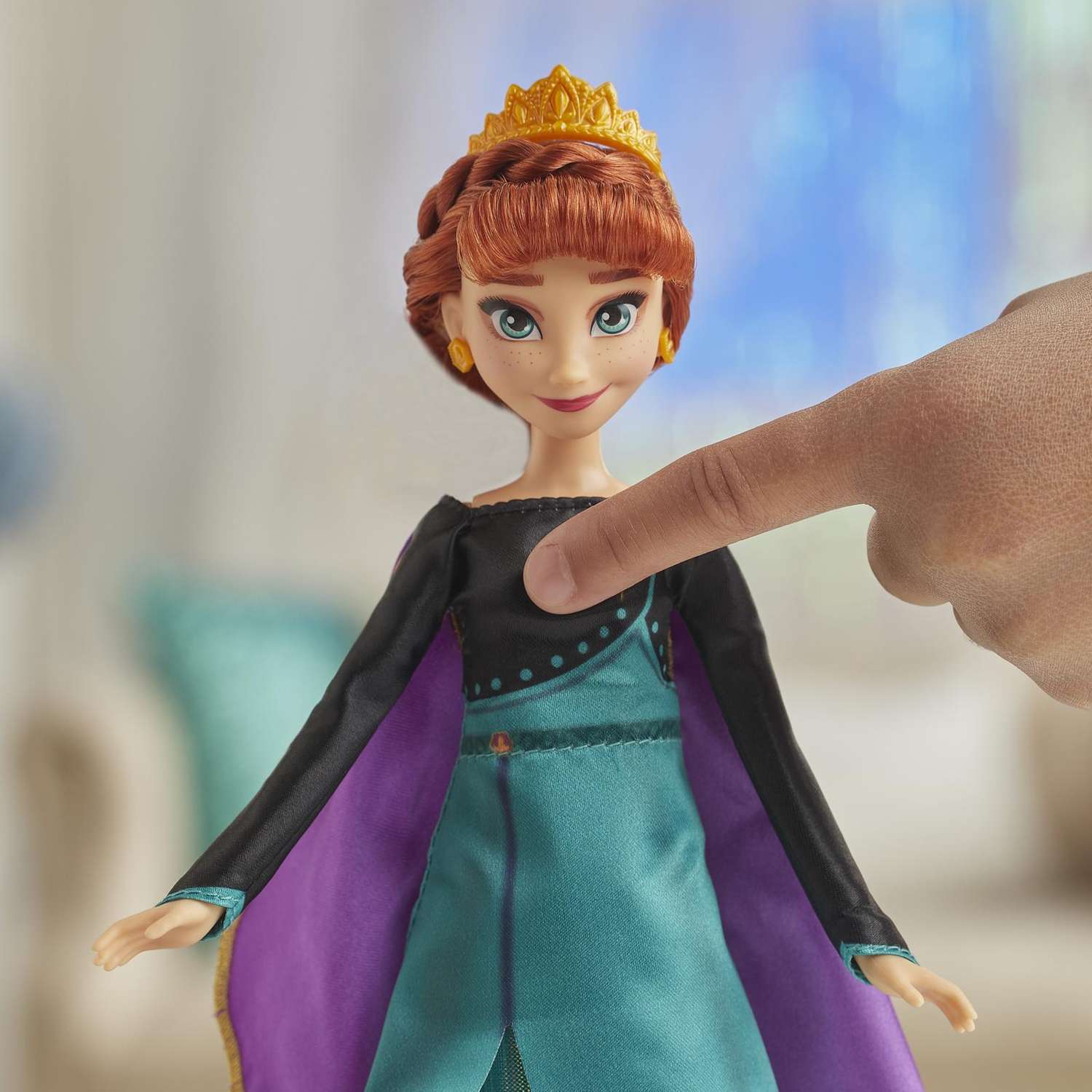 Кукла Disney Frozen Холодное сердце 2 Поющая Анна E88815X2 E88815X2 - фото 5