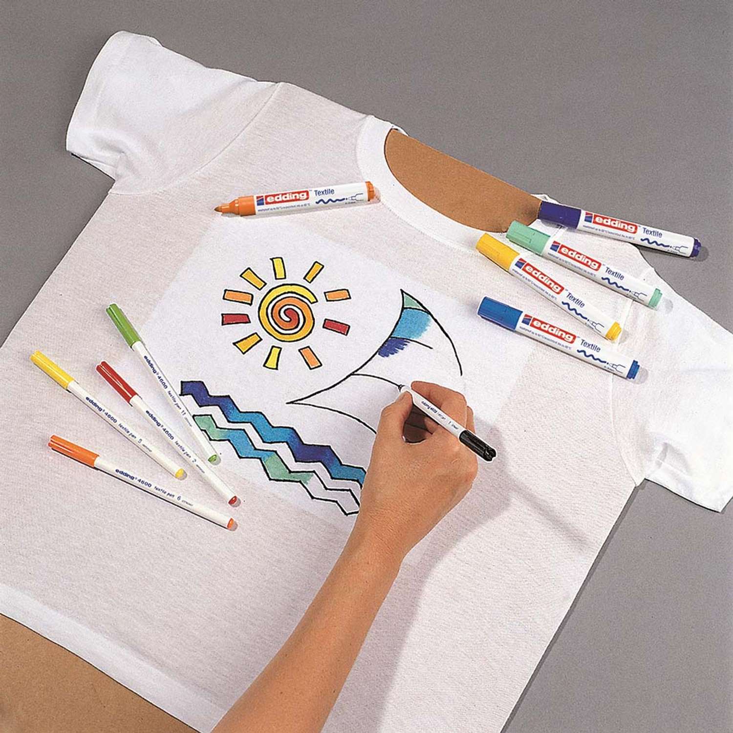 Набор маркеров Edding по ткани 5 цветов 45552 - фото 4