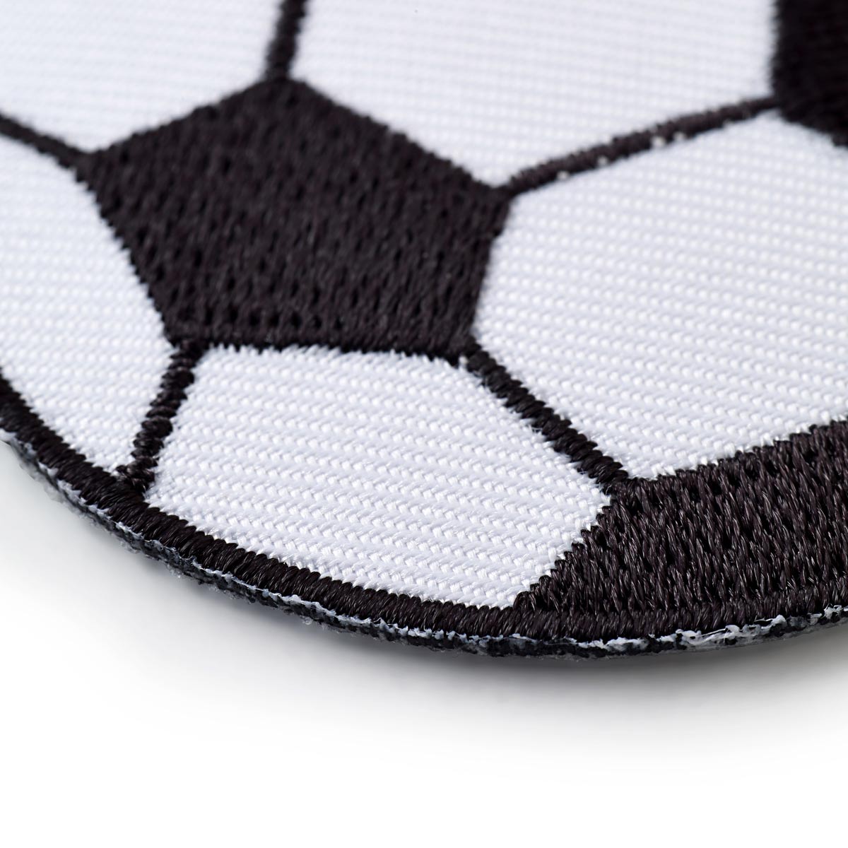 Термоаппликация Prym нашивка Футбольный мяч 7.3 см для ремонта и украшения одежды 925274 - фото 8