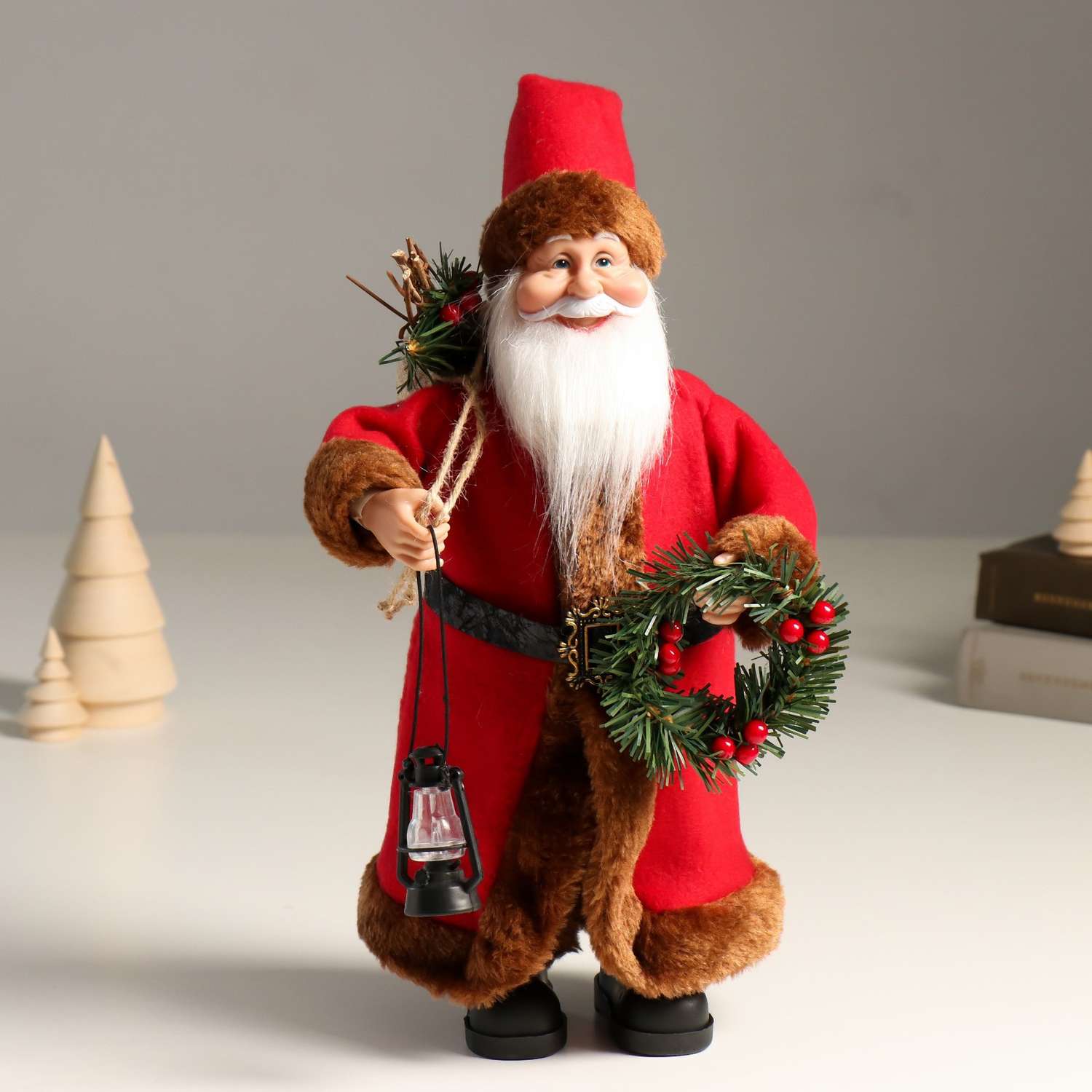 Кукла интерьерная Зимнее волшебство «Дед Мороз с подарками веночком и фонариком» 37 см - фото 1
