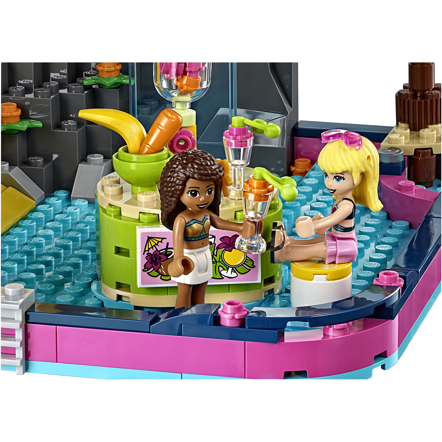 Конструктор LEGO Friends Вечеринка Андреа у бассейна 41374 - фото 14