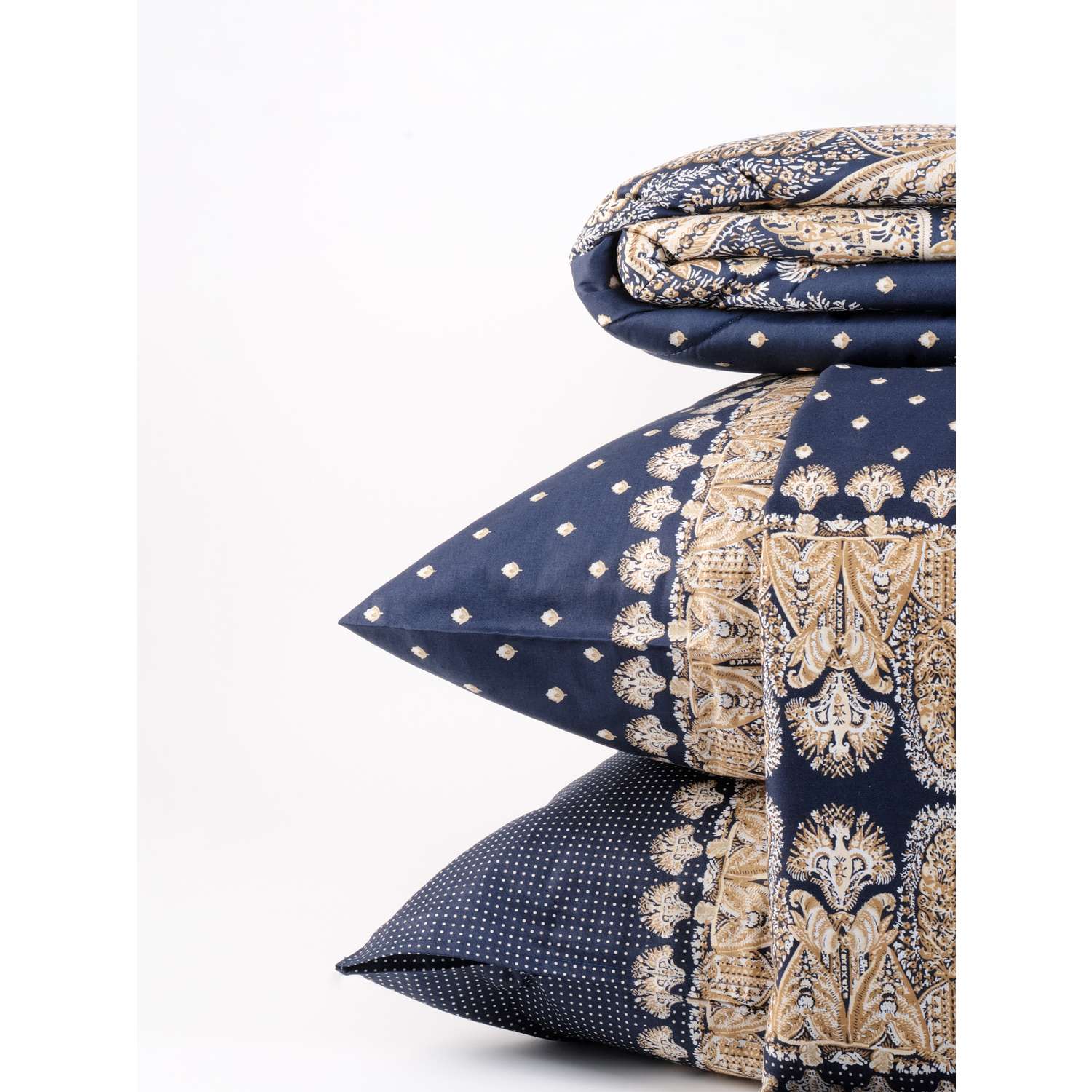 Комплект постельного белья Selena Орлеан семейный премиум сатин наволочка 70х70 см с одеялом - фото 8