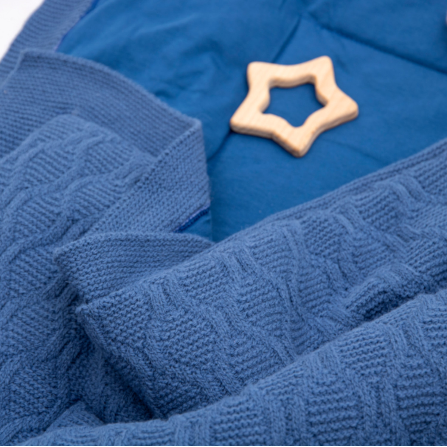 Одеяло-плед Осьминожка вязаное утепленное 110*95 см - фото 9