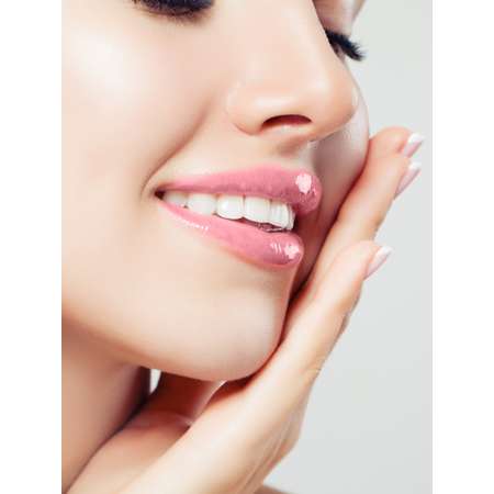 Бальзам для губ EVA MOSAIC восстанавливающий и ухаживающий Lip Balm с ароматом черешни 11 мл