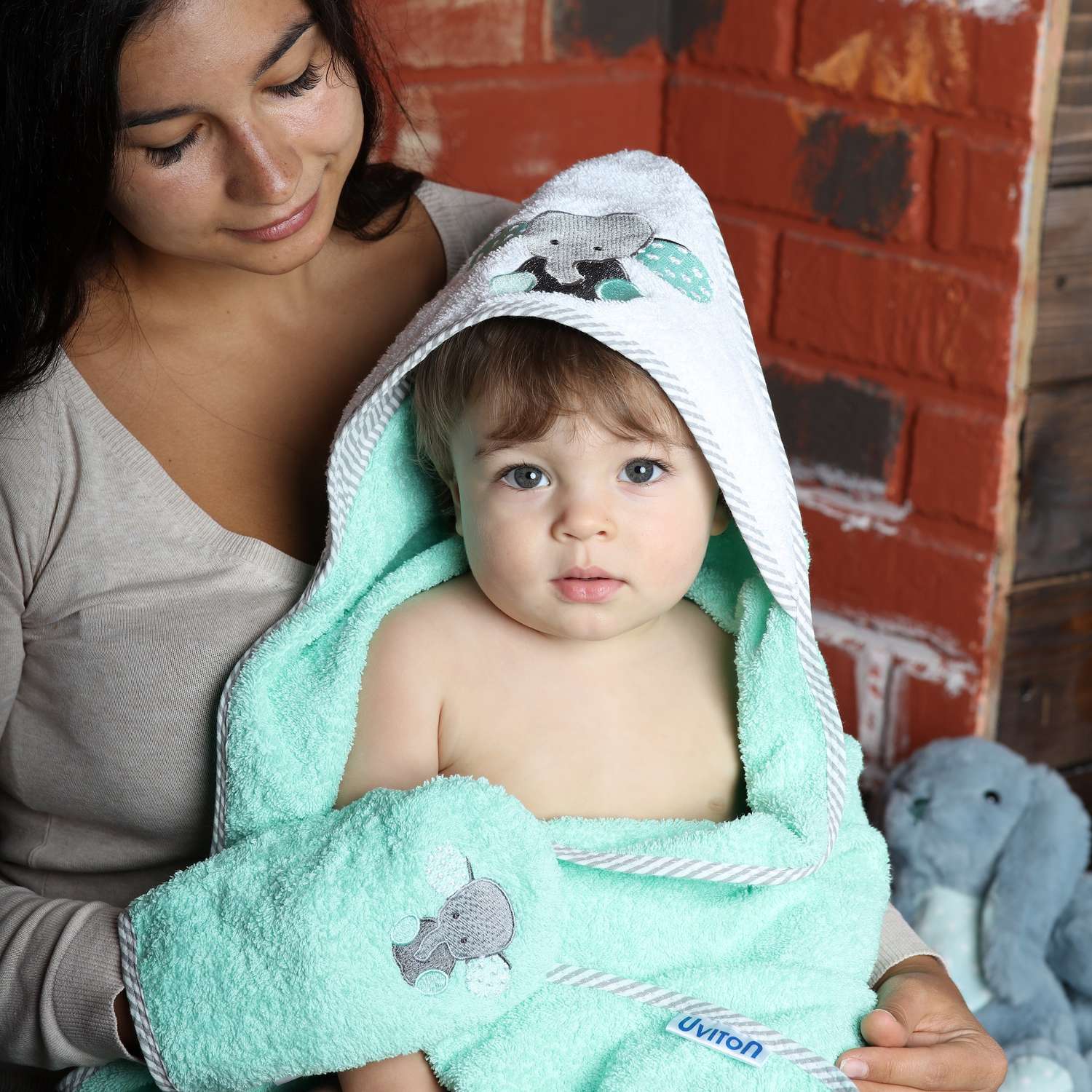 Детское полотенце Uviton с уголком Baby Слоник 100х100 см - фото 2