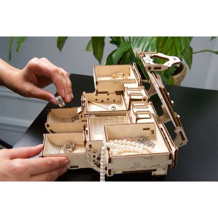 Сборная деревянная модель UGEARS Антикварная шкатулка 3D-пазл механический конструктор