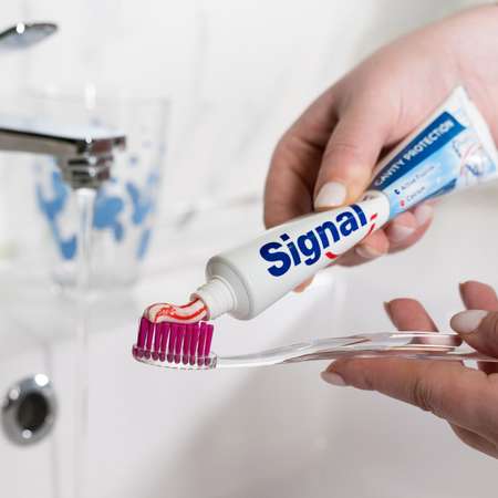 Зубная паста отбеливающая Signal CAVITY PROTECTION 75 мл