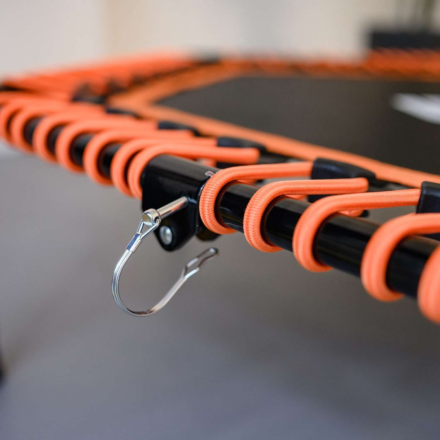 Батут спортивный с ручкой UNIX line FITNESS Orange диаметр 130 см до 130 кг фитнес батут - фото 4