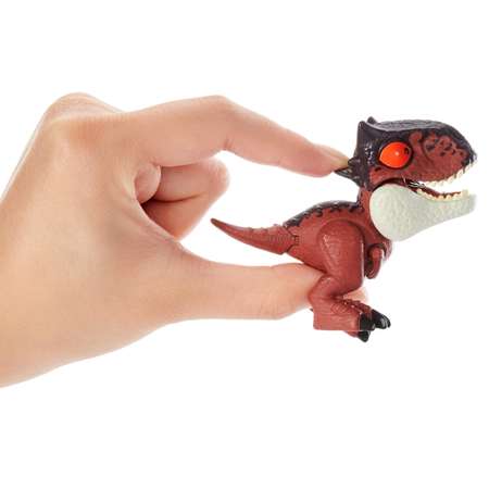 Фигурка Jurassic World Цепляющийся мини-динозаврик Карнотавр GGN32