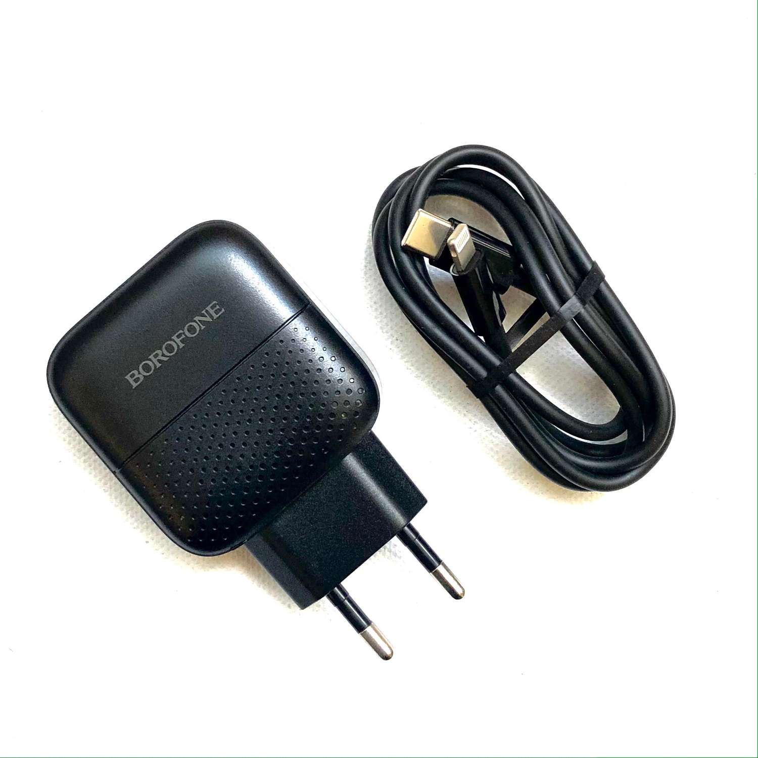 Сетевое зарядное устройство Borofone BA46A Fast Charge Set /PD18w+QC3.0 /кабель Type-C to Lightning - фото 2