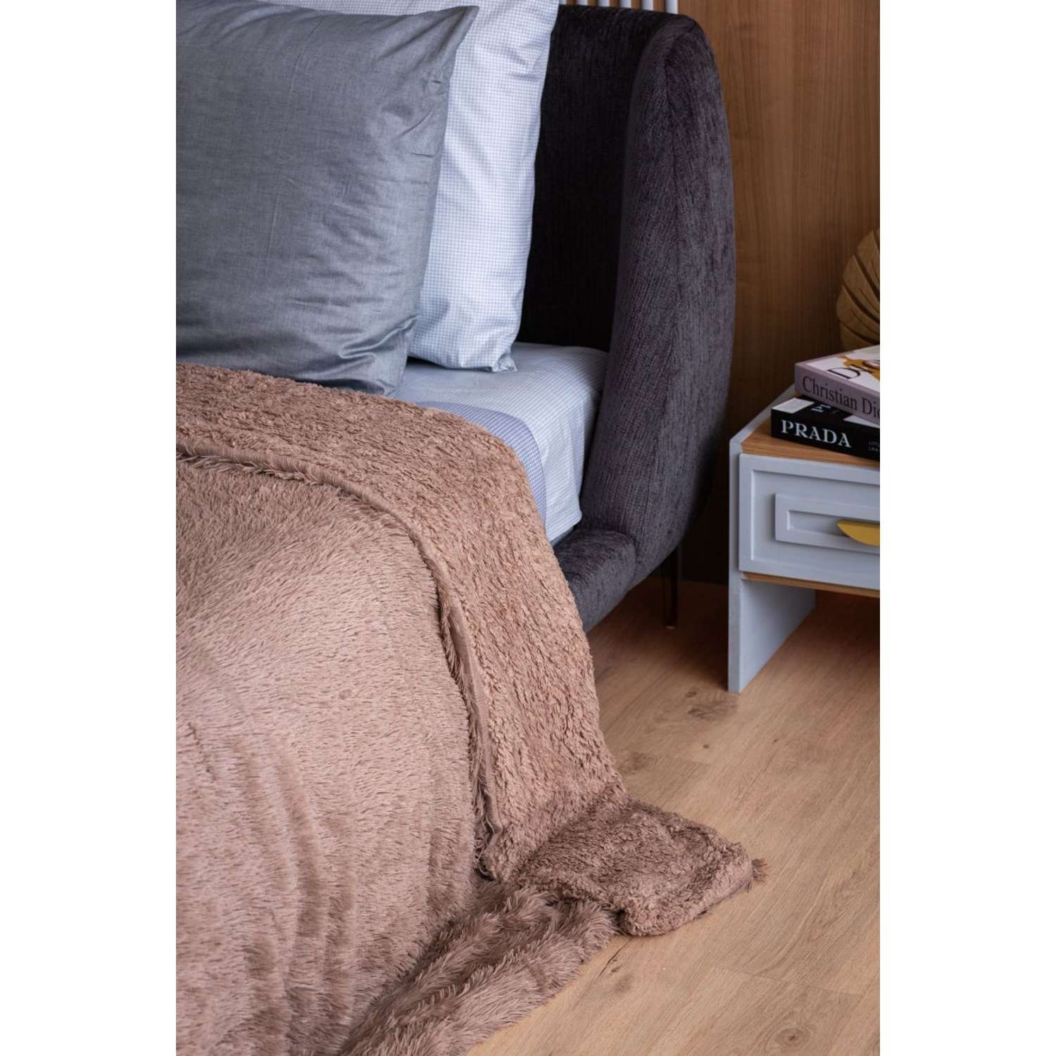 Плед Arya Home Collection Пушистый 200х220 Parison меховое на диван кровать - фото 2