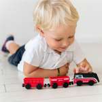 Детский поезд Givito Грузовой локомотив и 2 вагона на батарейках