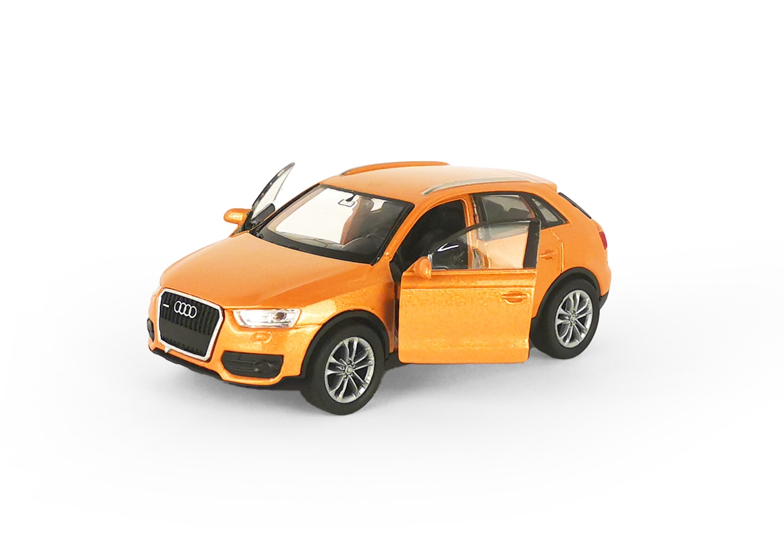 Машинка WELLY 1:38 Audi Q3 цвет в ассортименте 43666W - фото 3