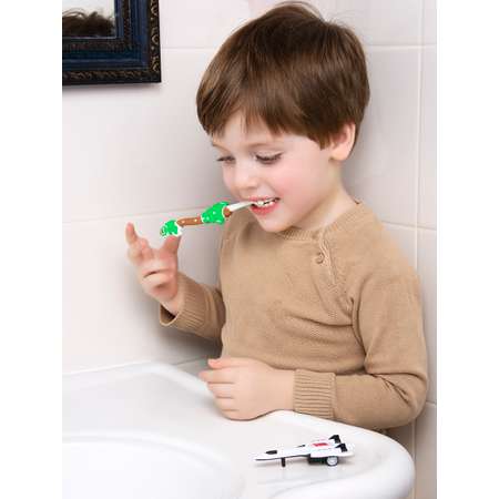 Зубная щетка детская CASTLELADY мягкая с инерционной игрушкой