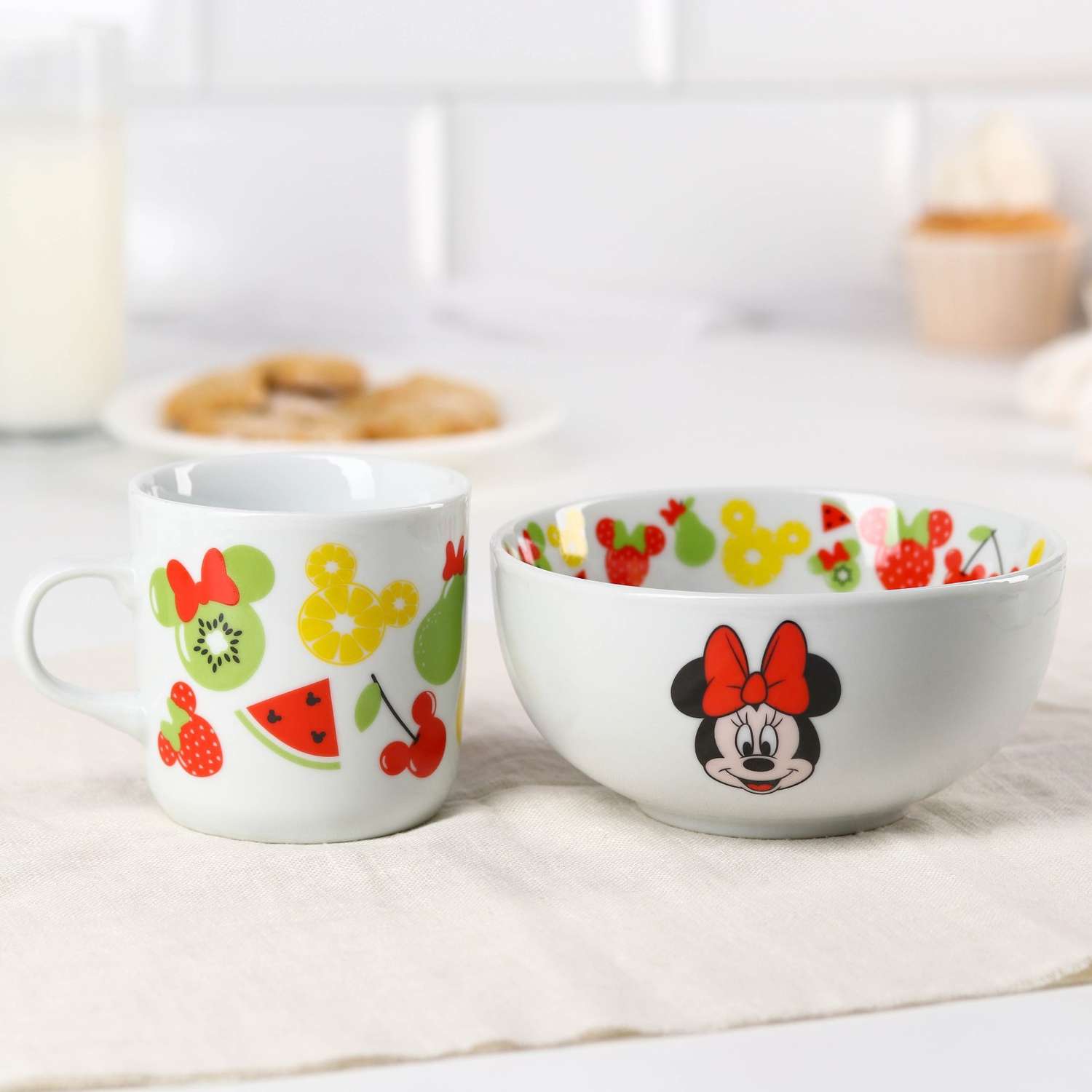 Набор детской посуды Disney «Минни» 2 предмета: салатник кружка Минни Маус - фото 2