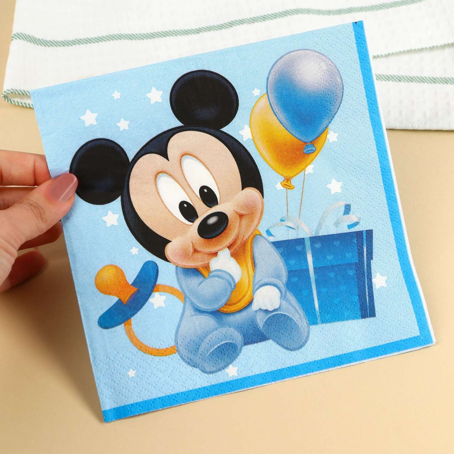 Салфетки бумажные Disney Микки Маус 33х33 см 20 шт. 3-х слойные - фото 2