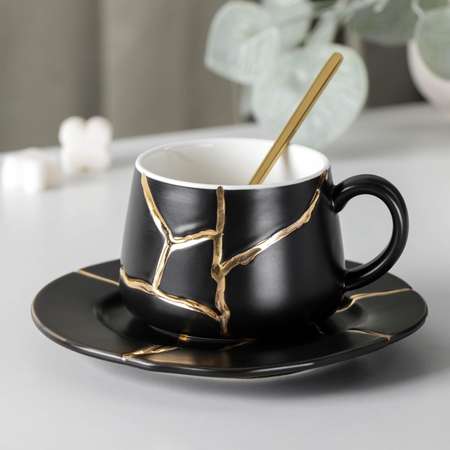 Чайная пара Sima-Land Кракле с золотом чашка 230 мл блюдце ложка цвет черный