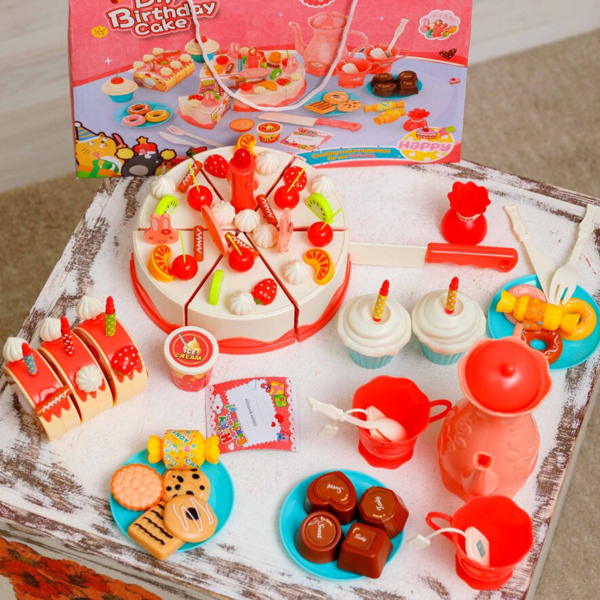 Посуда игрушечная и продукты TrendToys Веселое чаепитие торт и сервиз 83 предмета - фото 8