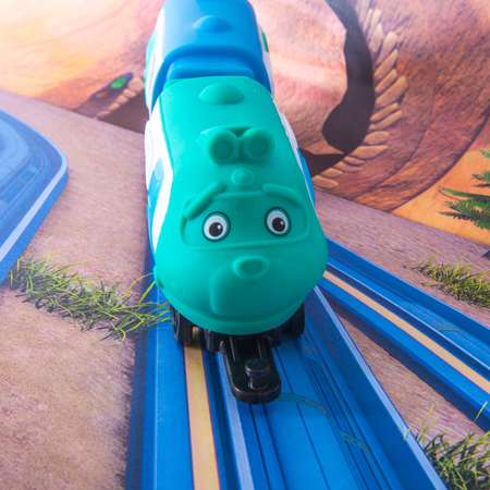 Набор Chuggington паровозик с вагончиком Хут и Тут