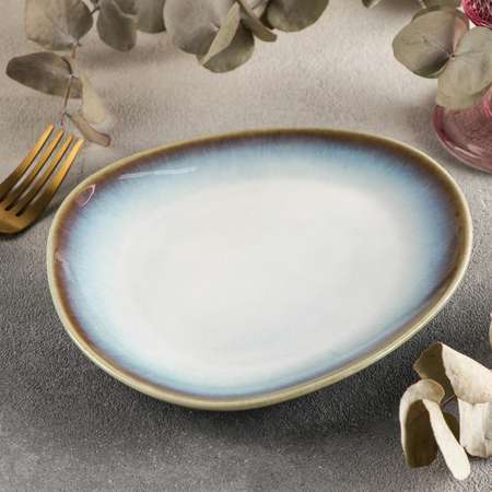 Блюдо MAGISTRO фарфоровое для подачи Magistro «Пэвэти» d=18.2 см цвет голубой