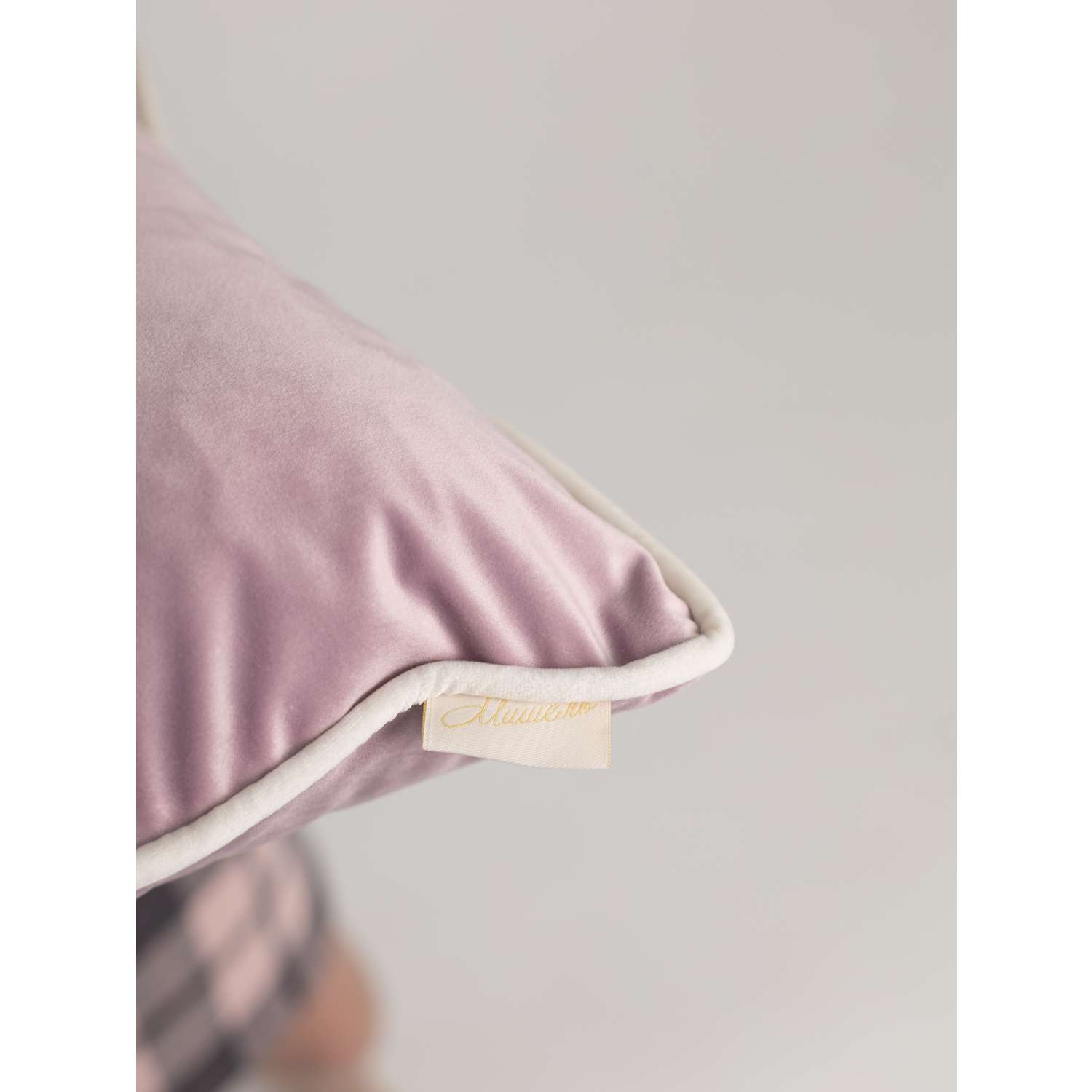 Подушка декоративная детская Мишель Зайки цвет сиреневый - фото 5