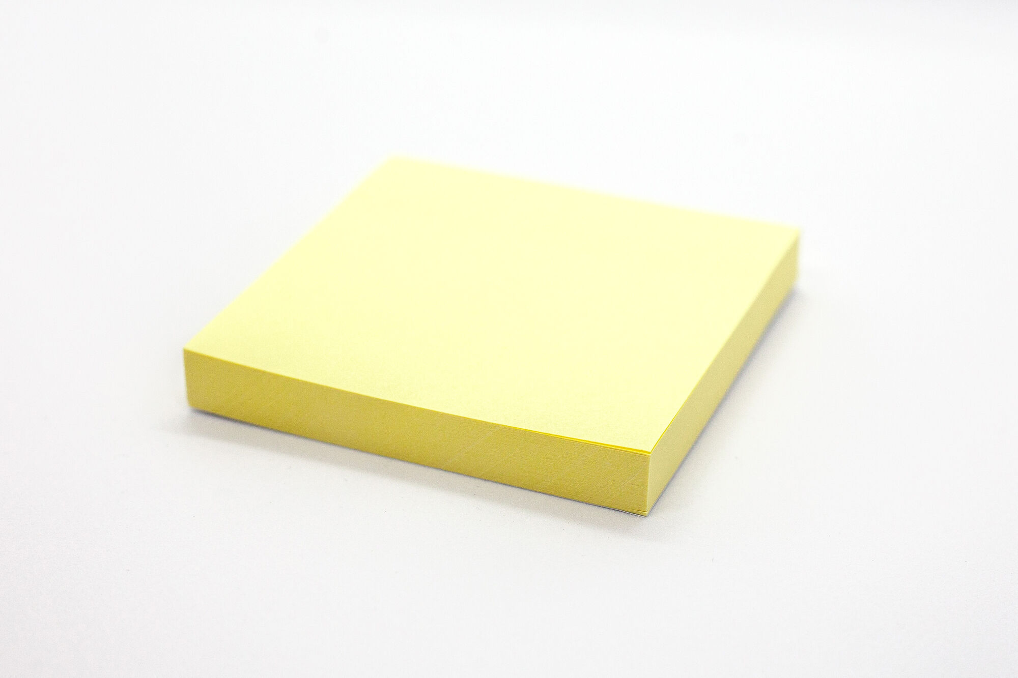 Блок самоклеящийся стикеры Консул 75х75 мм 100 листов желтый - фото 5