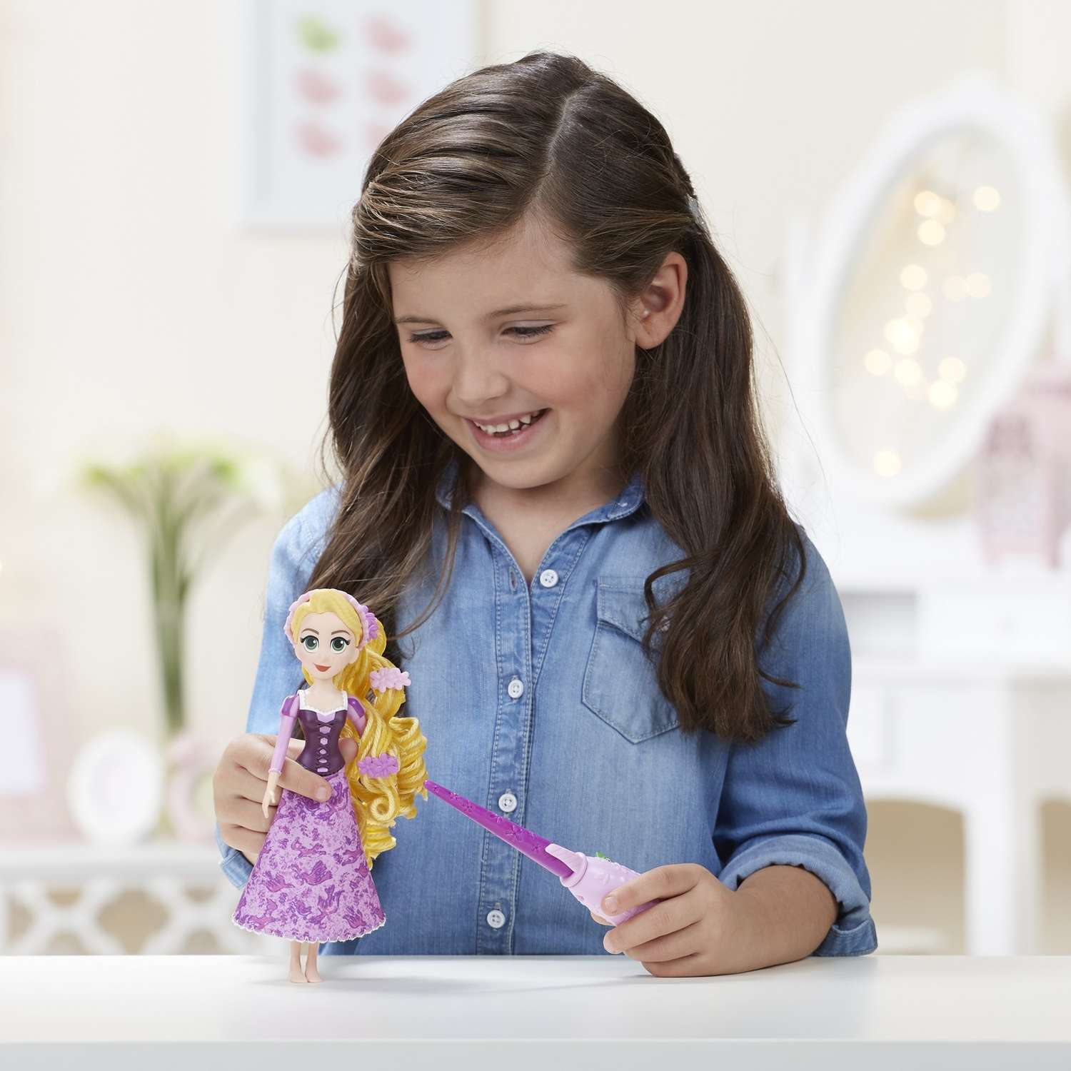 Кукла Princess Рапунцель и набор для укладки E0180EU4 - фото 12