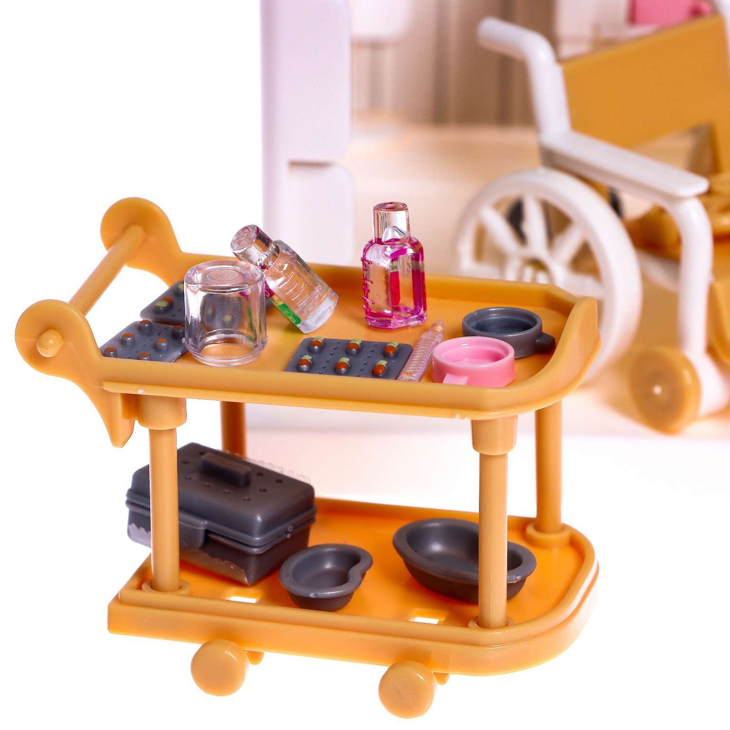 Игровой набор Happy Valley «Доктор Кэтти» с мебелью малышом и аксессуарами 7003390 - фото 2