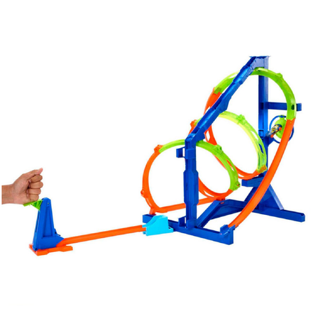 Трек Hot Wheels Action Corkscrew Twist с пусковой установкой